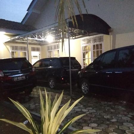 Oemah Sadewa Homestay Cilacap Dış mekan fotoğraf